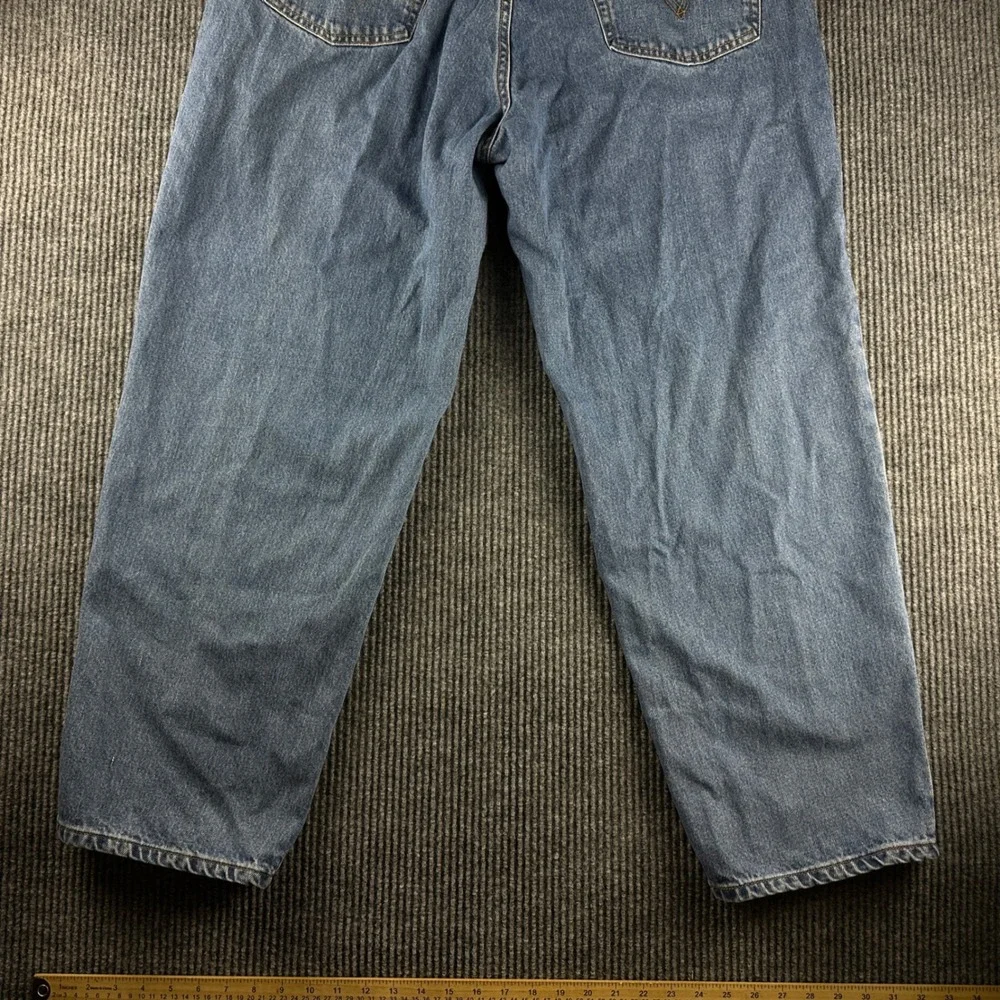 Levis levi 560